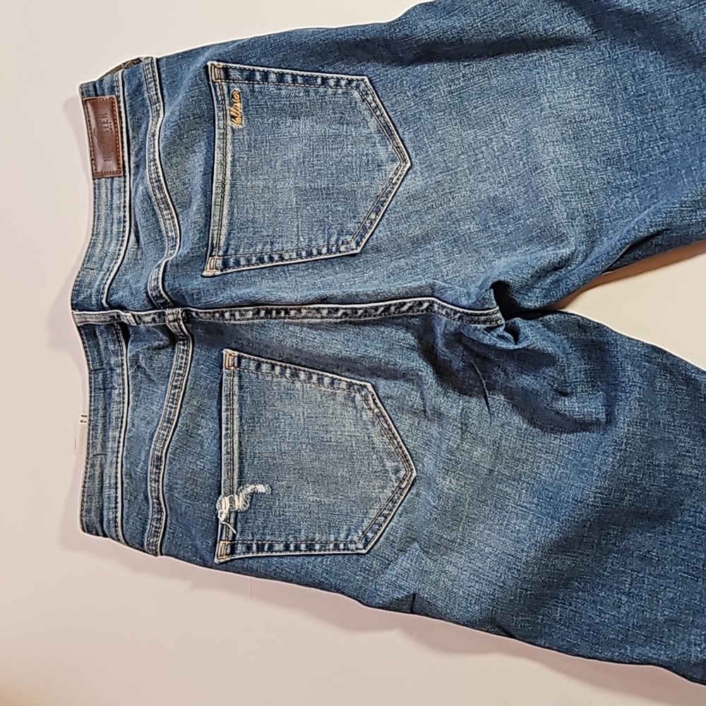 Hollister, high rise super skinny crop, jeans. Size 3R - Picture 7 of 11
